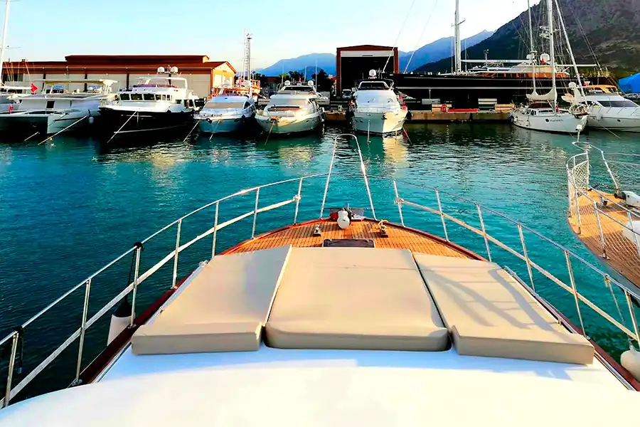 Antalya Yat Kiralama 16m Özel Yapım 35